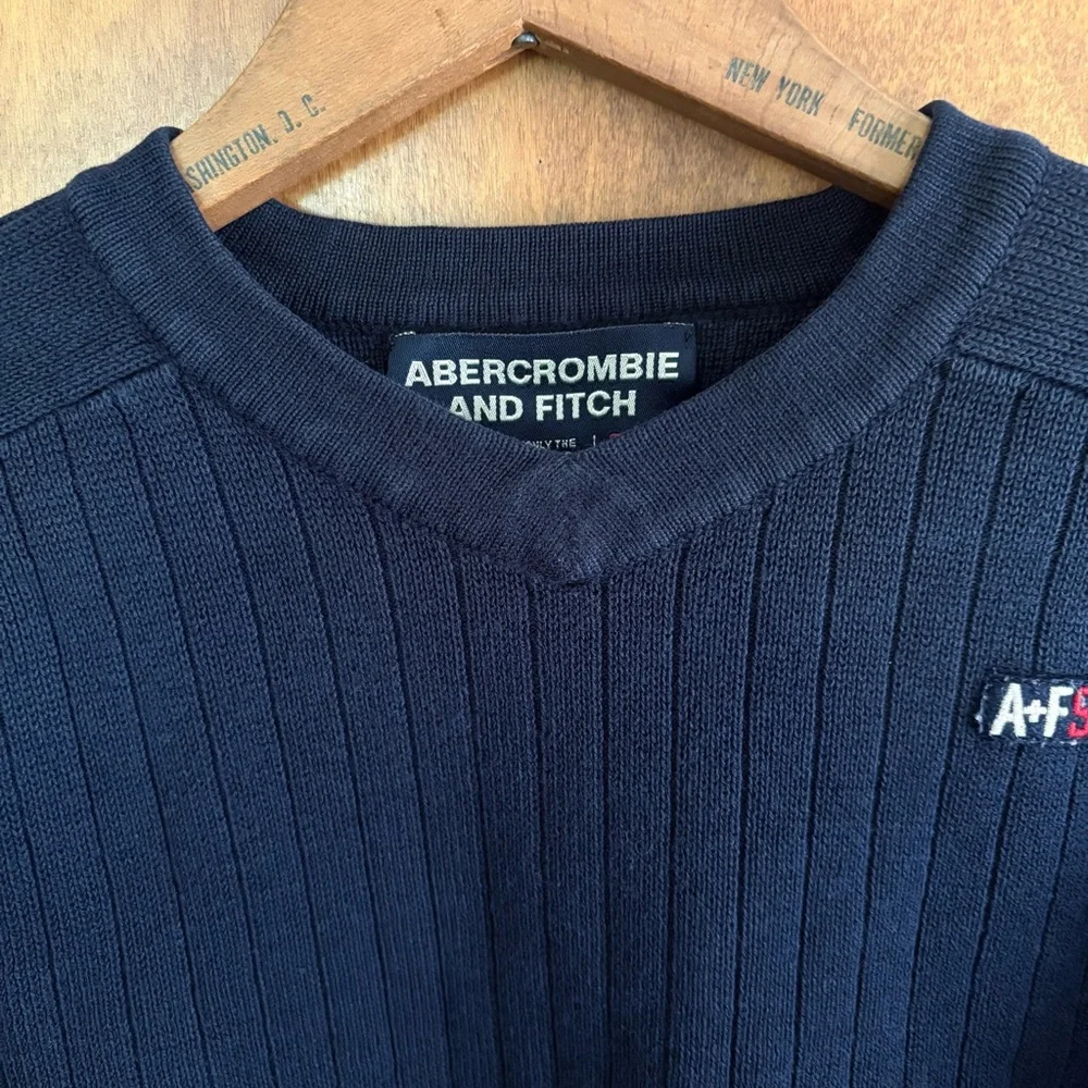 VINTAGE Men's Abercrombie & Fitch Navy Blue Cable Knit Sweater Y2K Preppy Logo